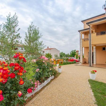 Apartment Lavanda 2 Пореч Екстериор снимка