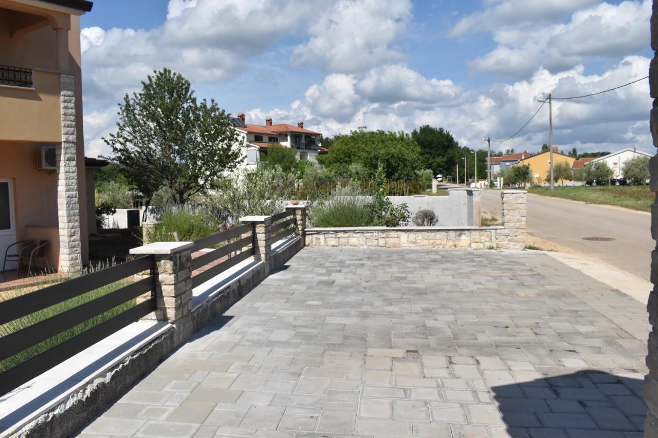 Apartment Lavanda 2 Пореч Екстериор снимка