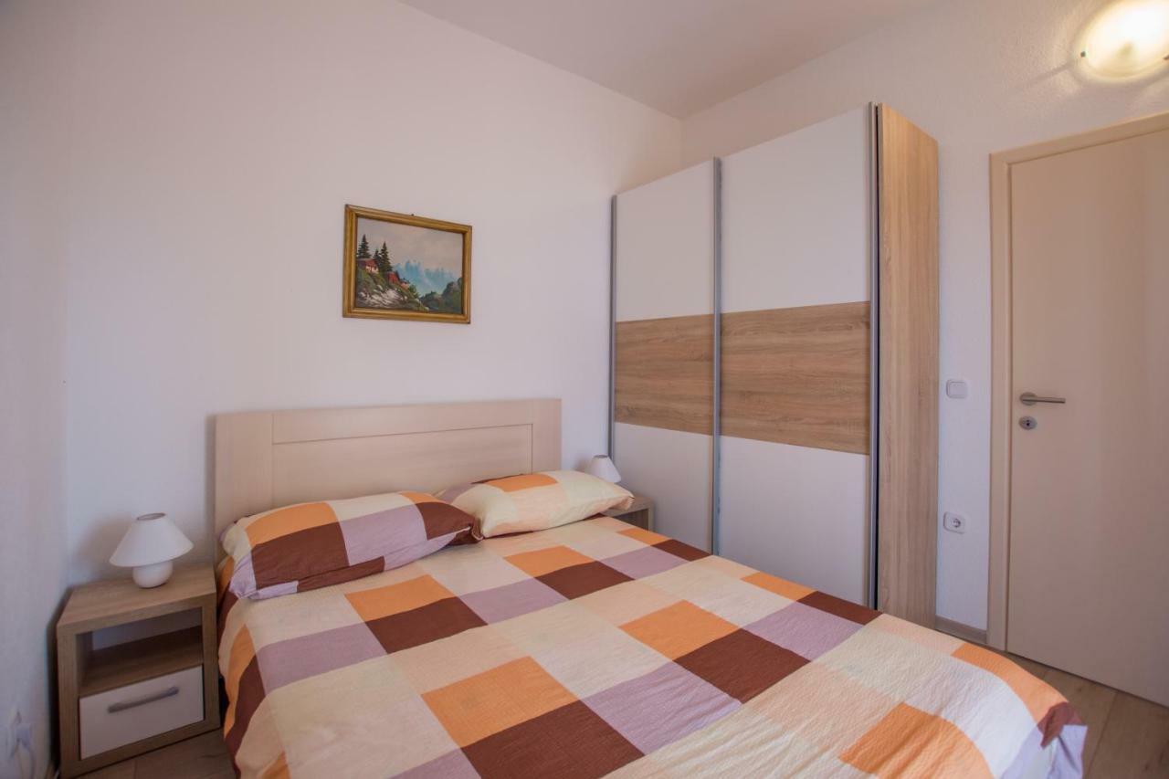 Apartment Lavanda 2 Пореч Екстериор снимка