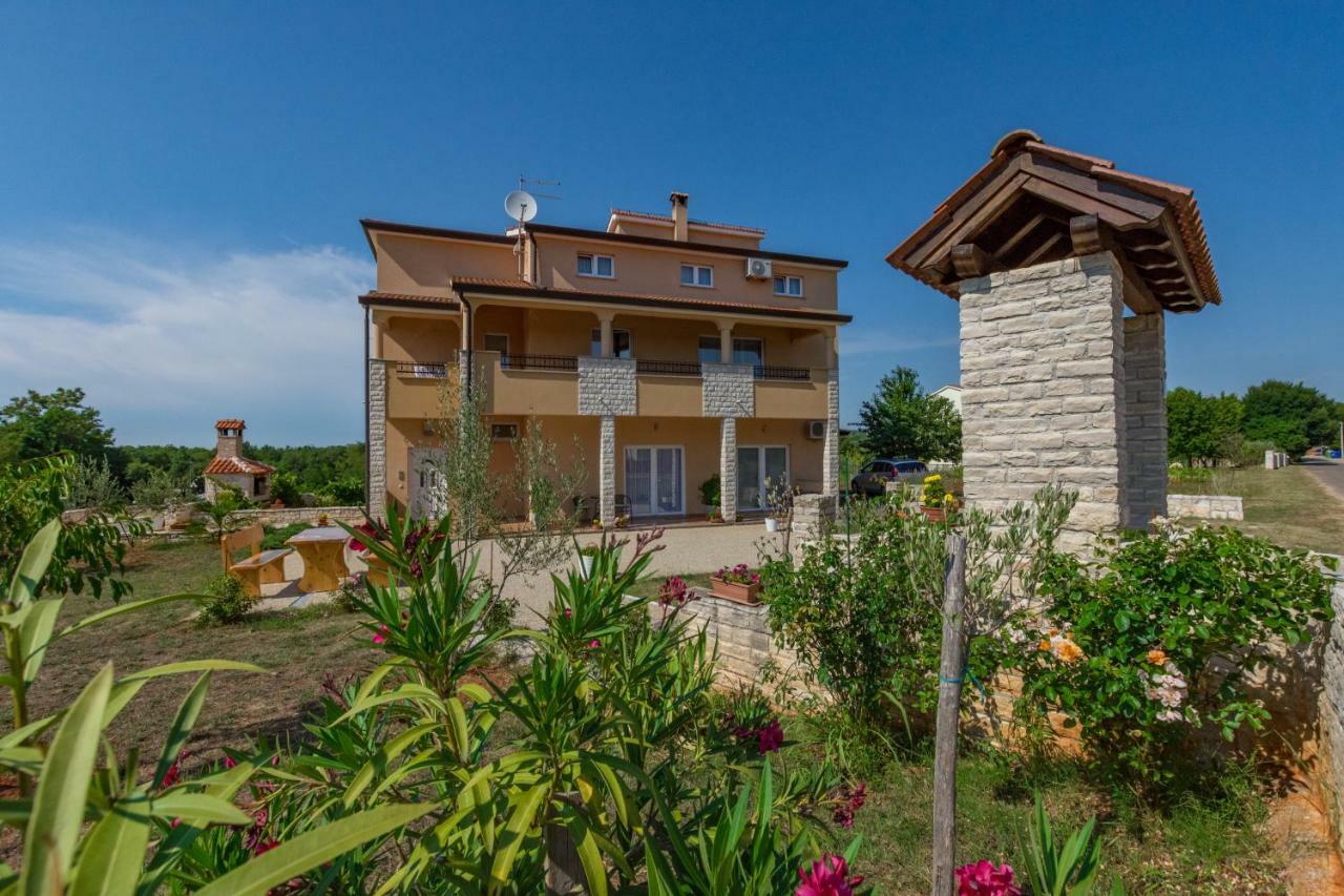 Apartment Lavanda 2 Пореч Екстериор снимка