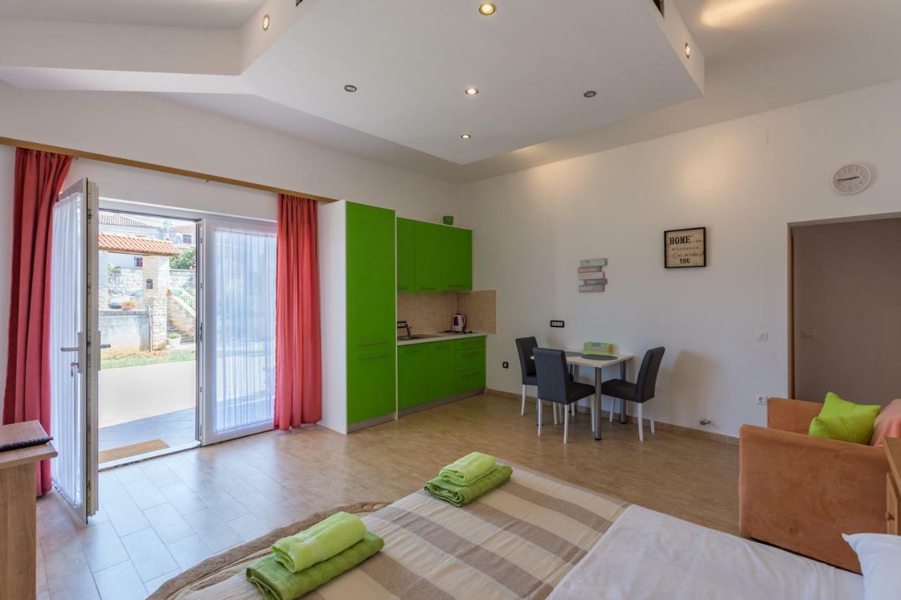Apartment Lavanda 2 Пореч Екстериор снимка