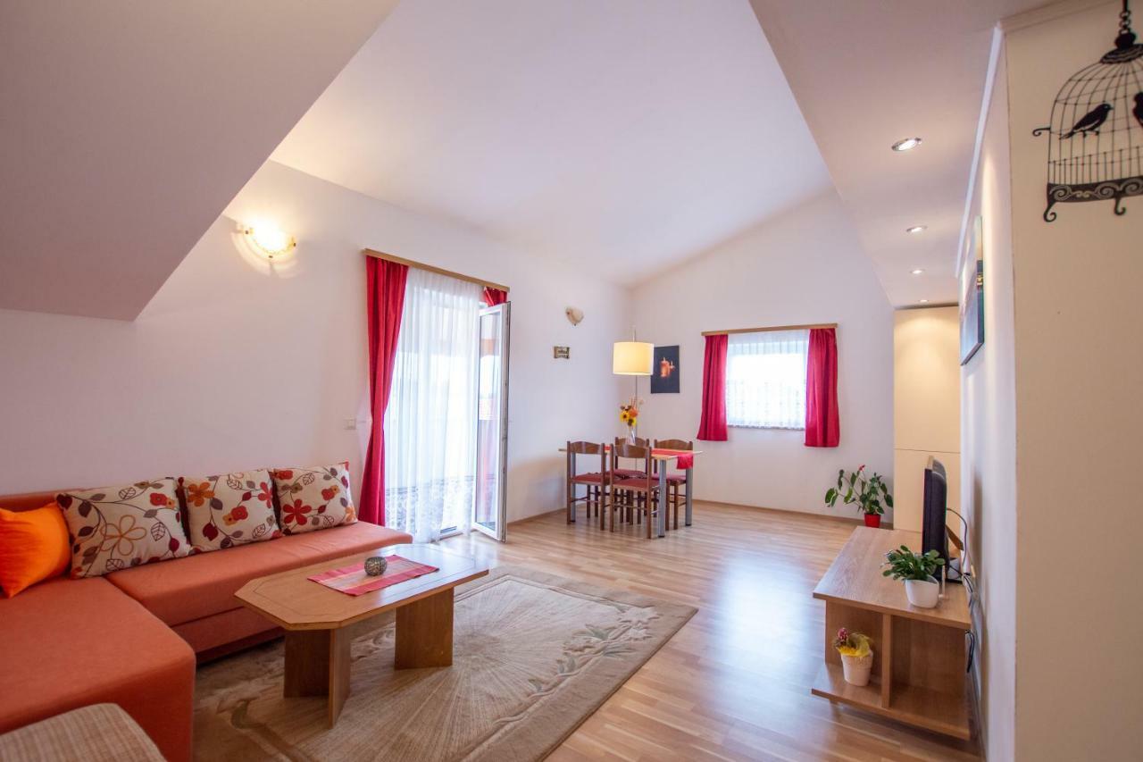 Apartment Lavanda 2 Пореч Екстериор снимка