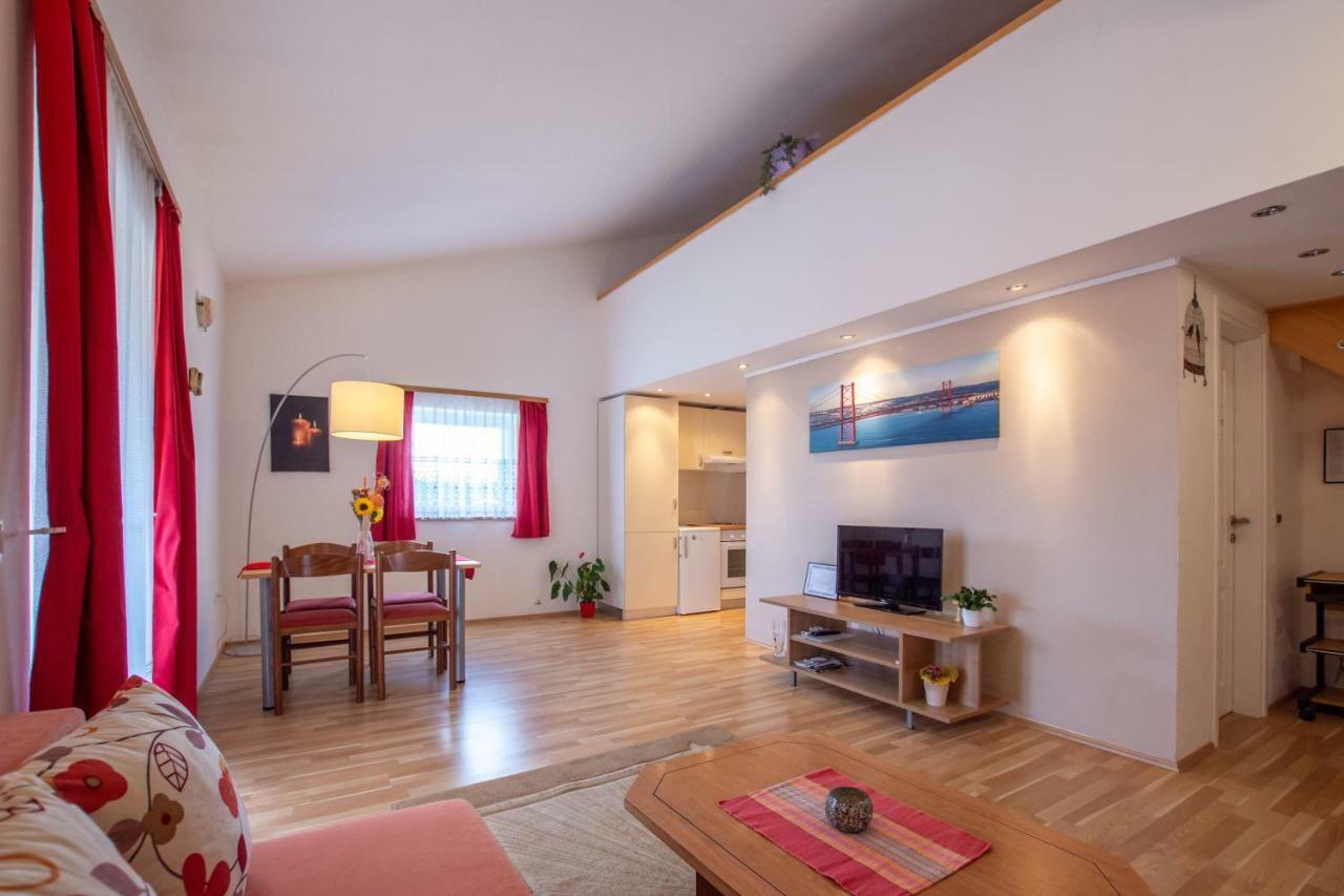 Apartment Lavanda 2 Пореч Екстериор снимка